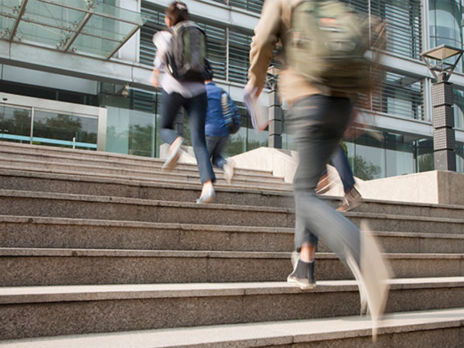 How To Maintain Financial Aid Throughout College